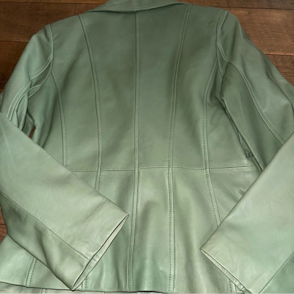 Bernardo Women's Green Leather Jacket - Picture 2 of 7